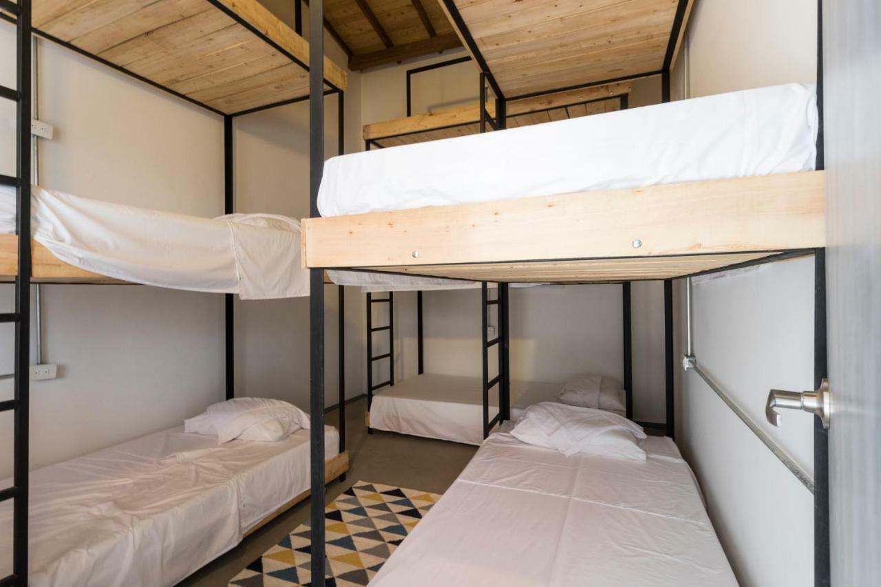 Gaston Coliving Hostel Меделин Екстериор снимка